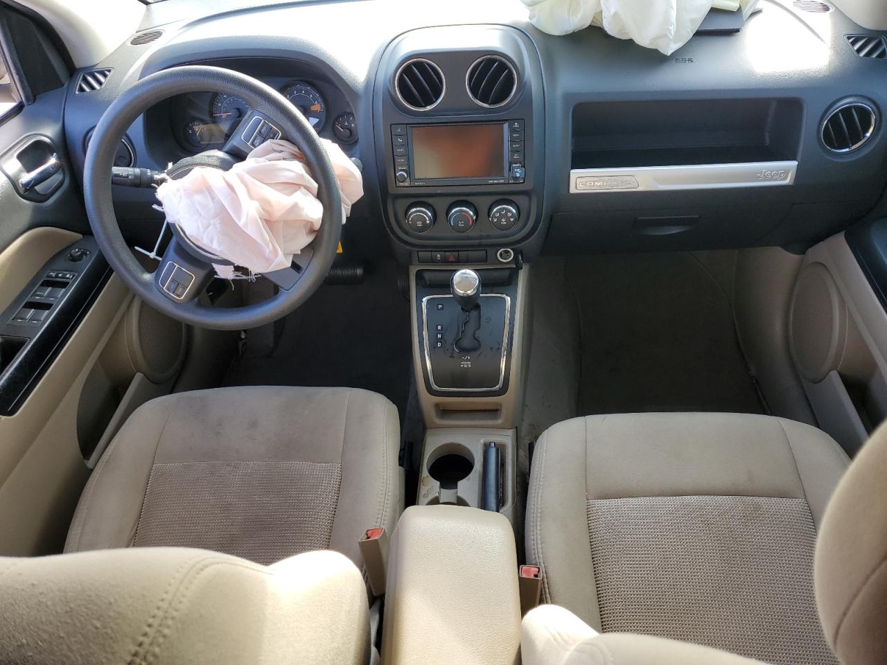 2014 Jeep Compass - Image 8
