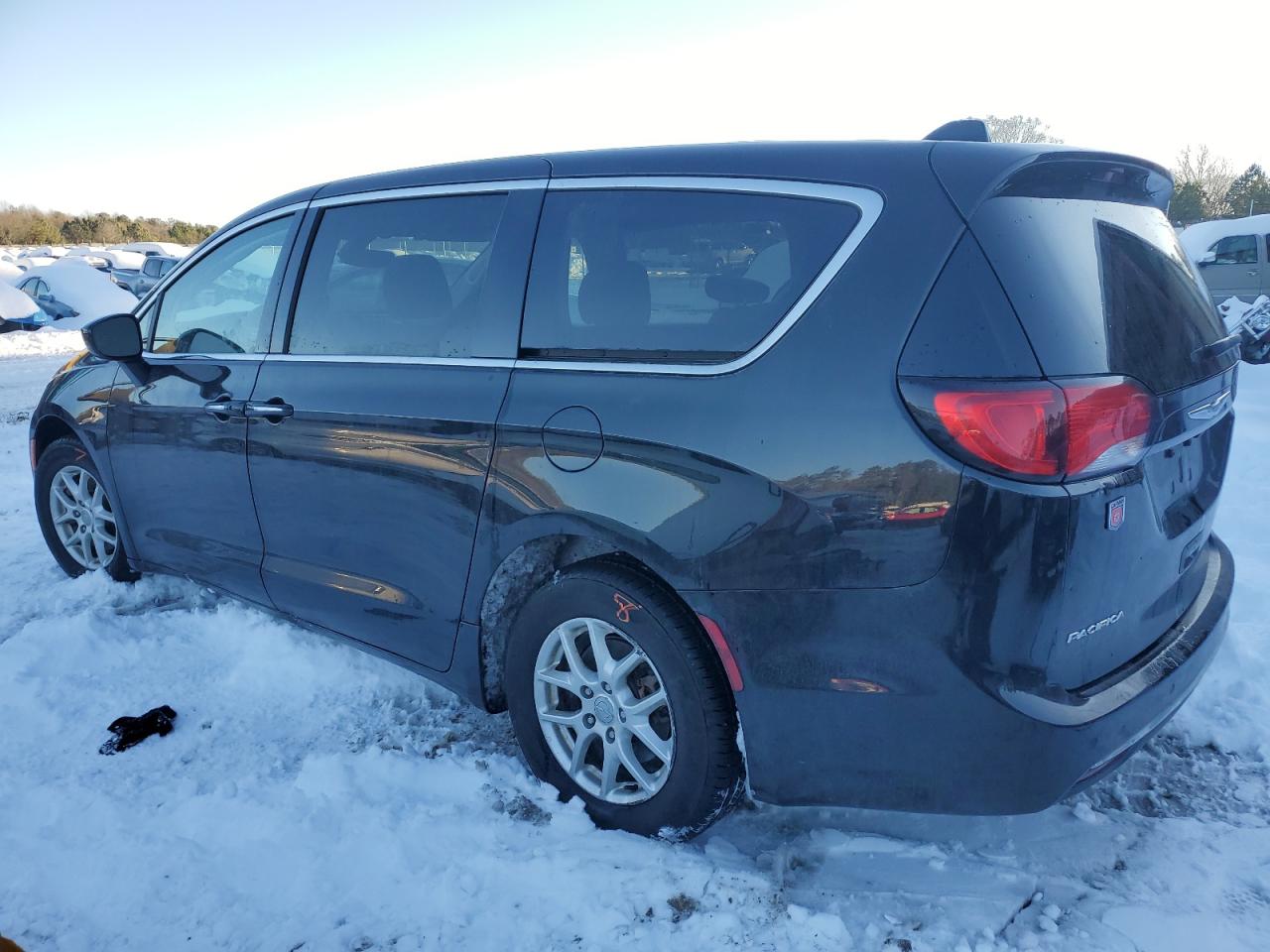 2020 Chrysler Pacifica - Image 2