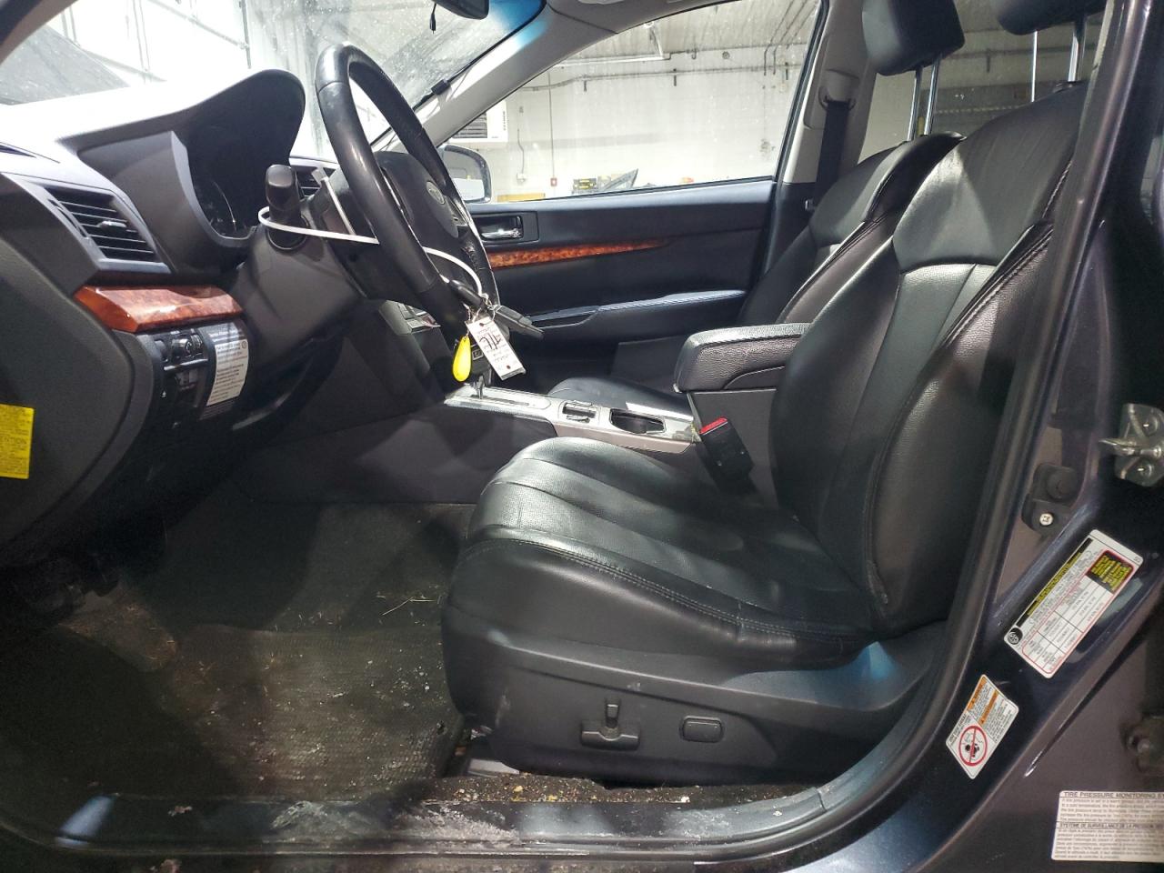 2012 Subaru Outback - Image 7