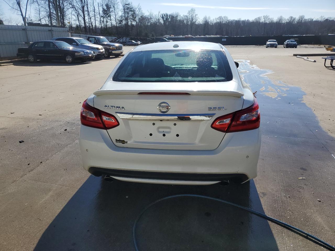 2017 Nissan Altima - Image 6