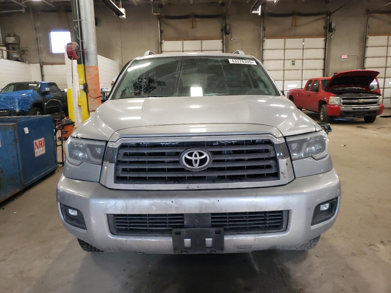 2019 Toyota Sequoia - Image 5