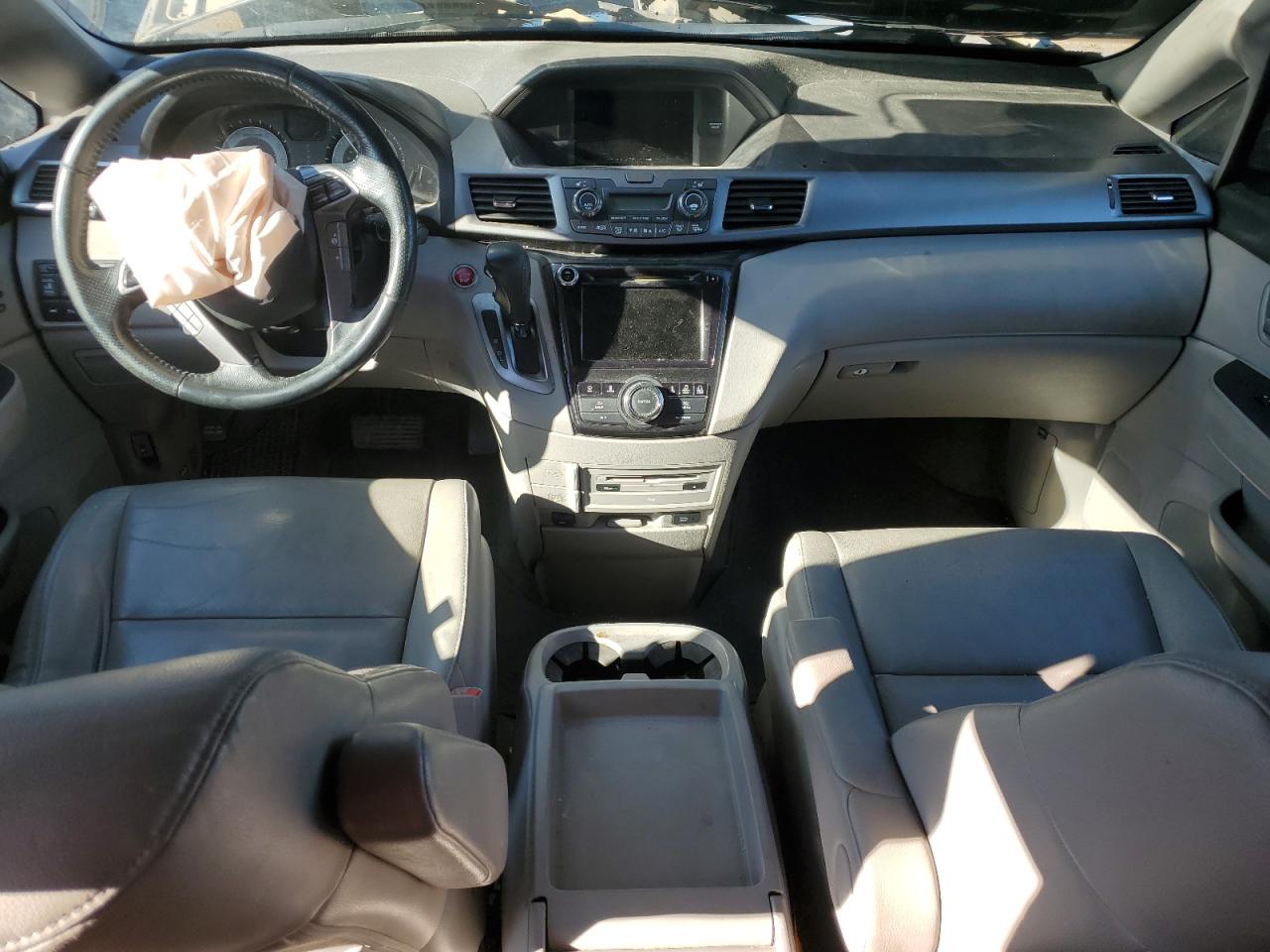2014 Honda Odyssey - Image 8
