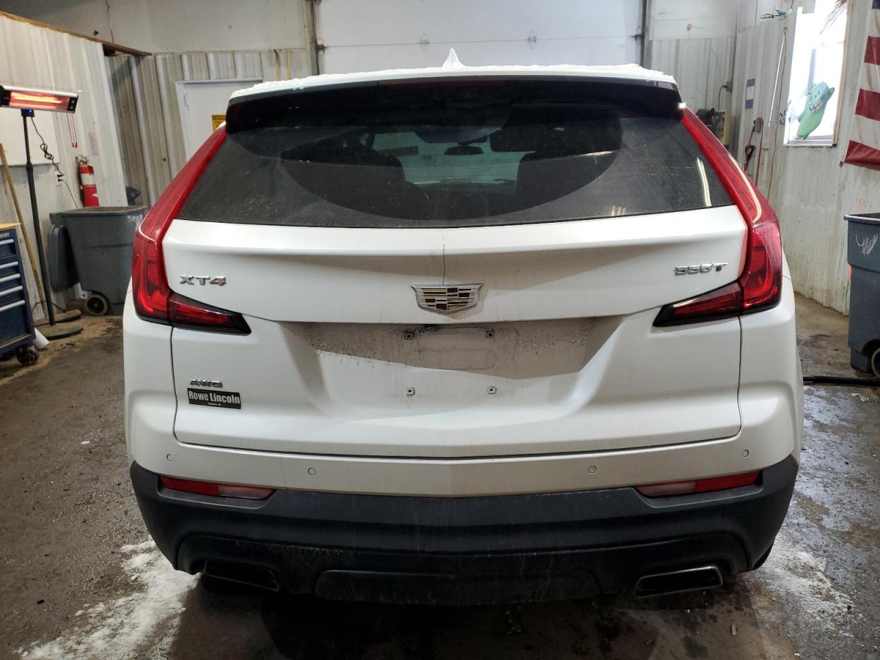 2021 Cadillac XT4 - Image 6