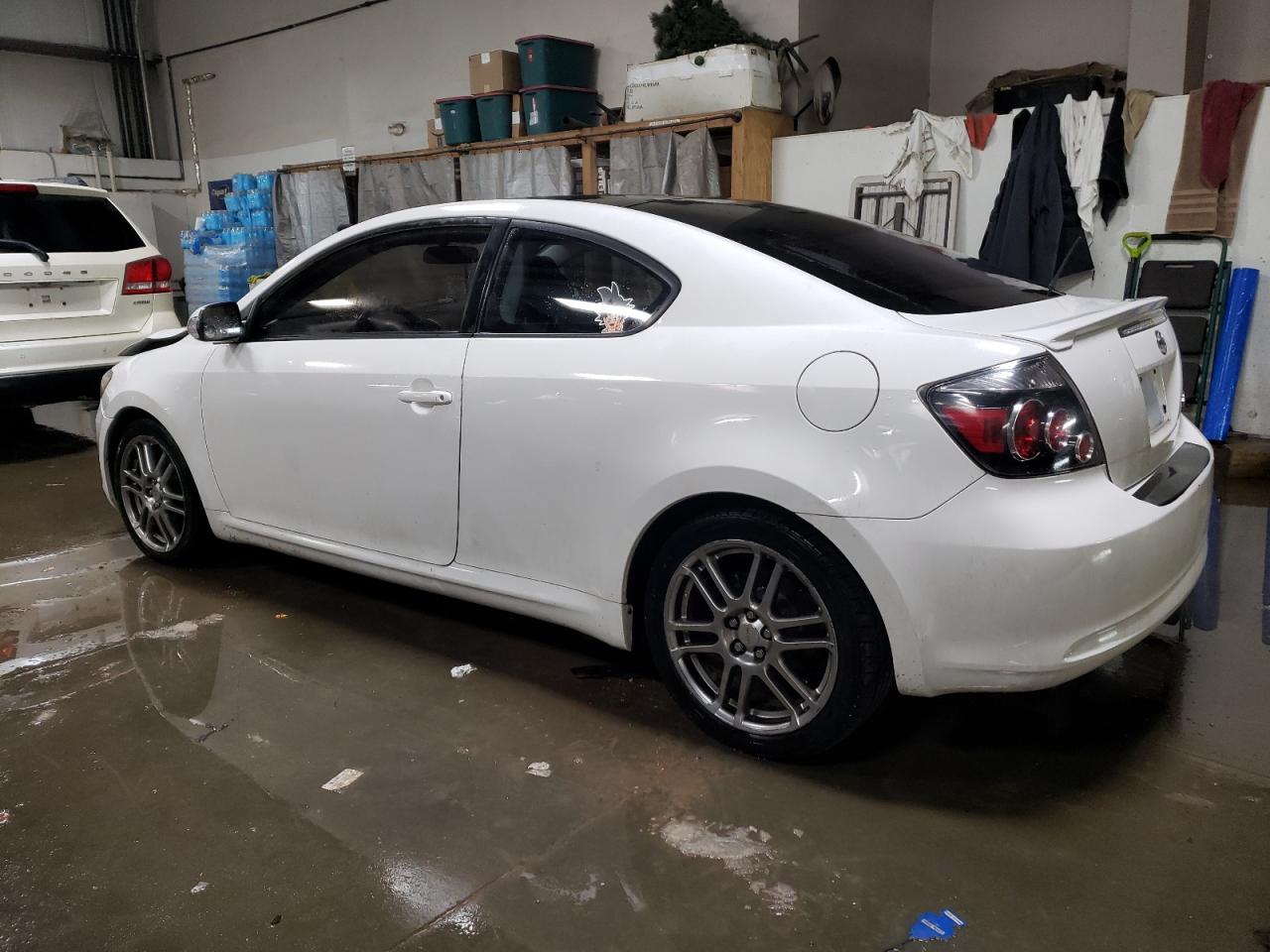 2010 Scion tC - Image 2