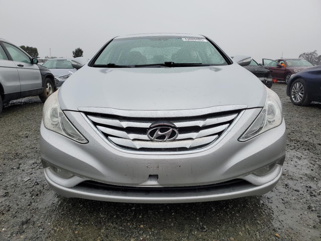 2013 Hyundai Sonata - Image 5