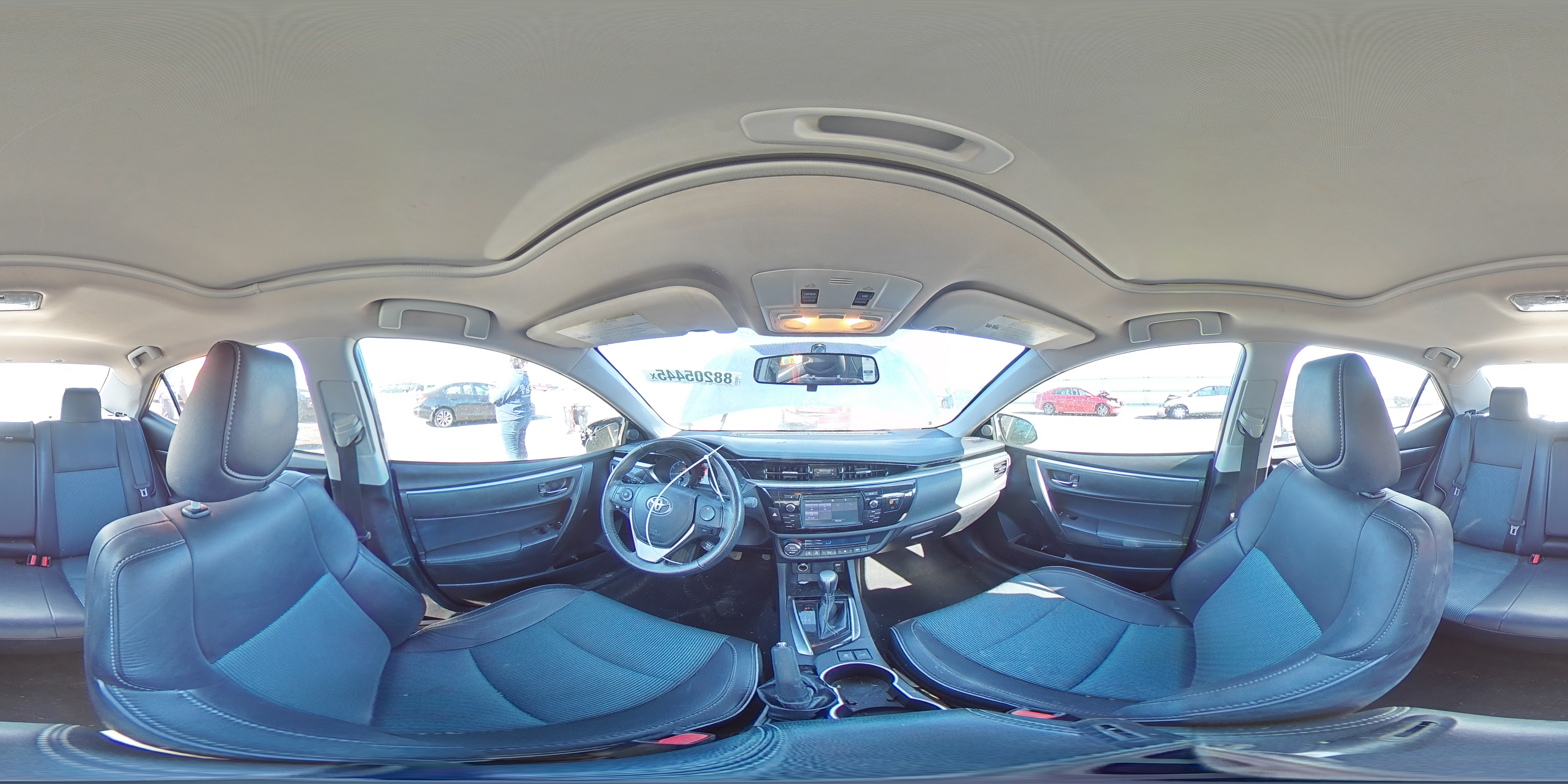 2015 Toyota Corolla - Image 13