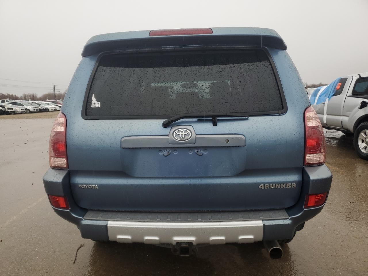 2004 Toyota 4Runner - Image 6