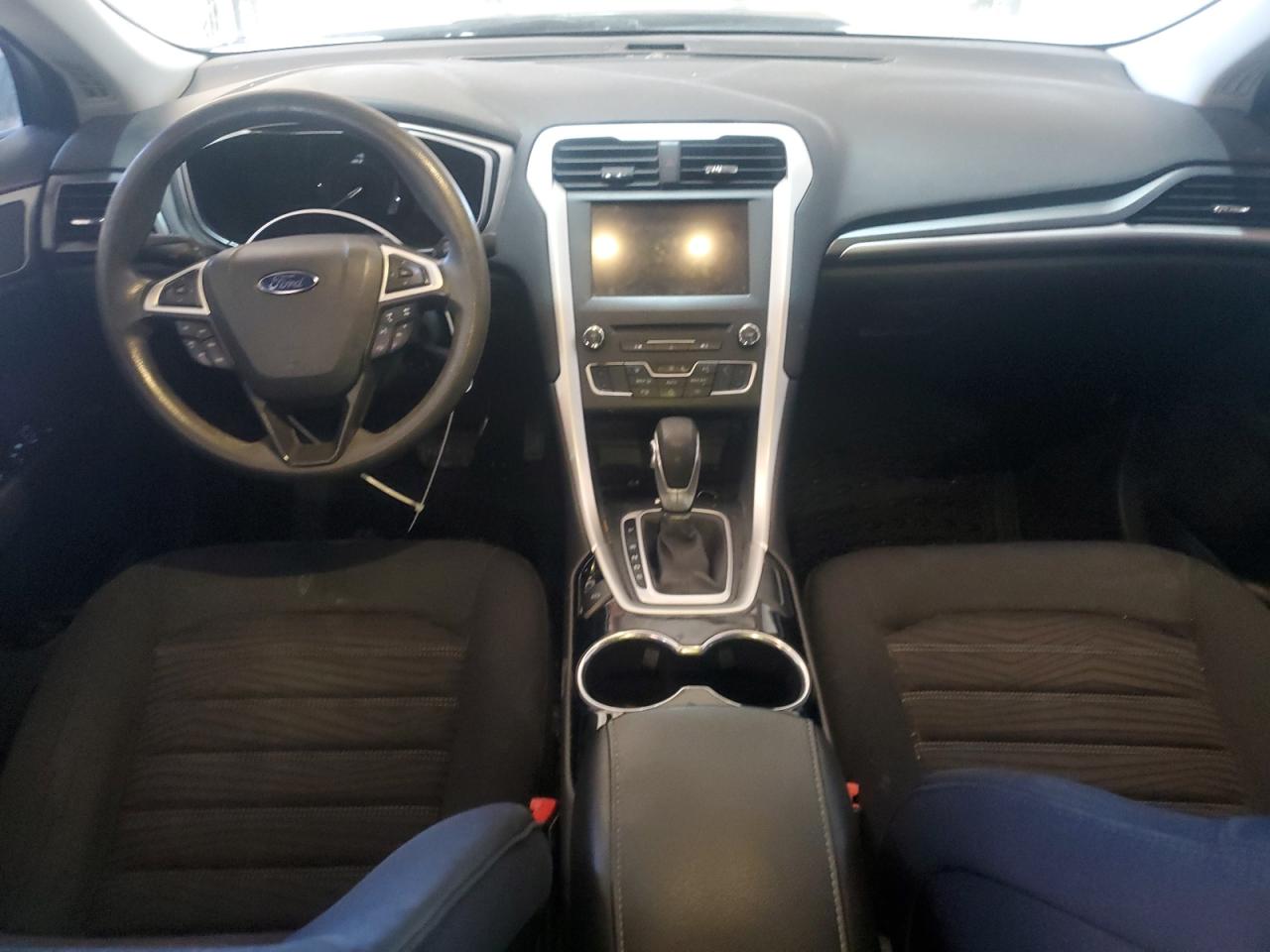 2016 Ford Fusion - Image 8