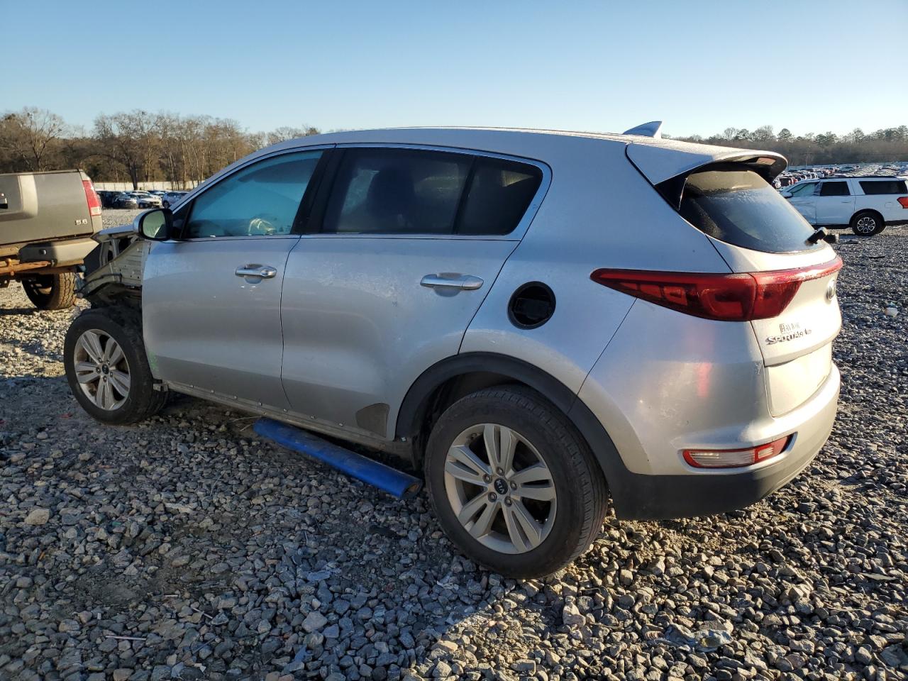 2017 Kia Sportage - Image 2