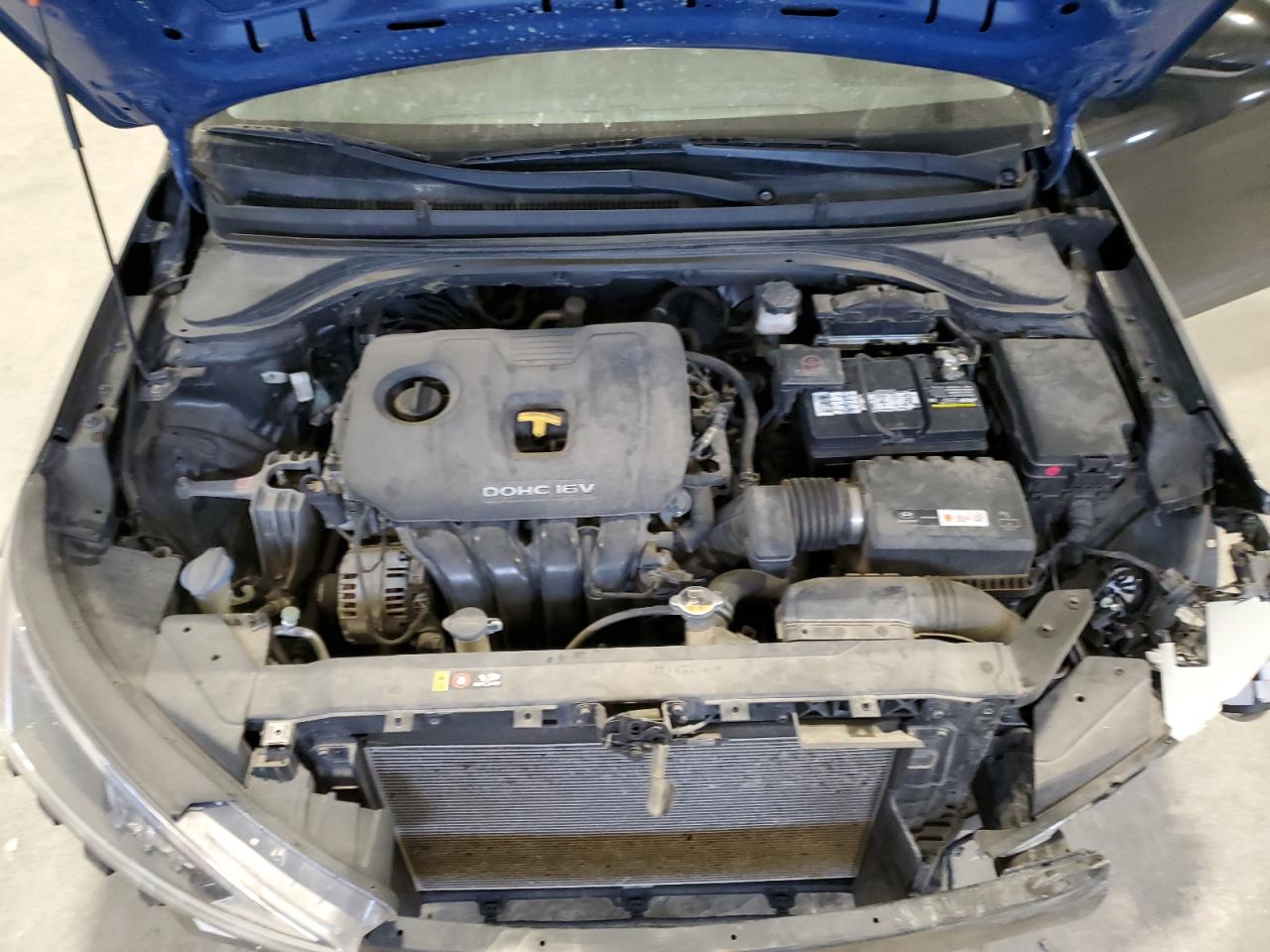 2019 Hyundai Elantra - Image 11