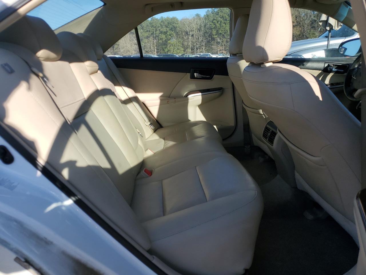 2012 Toyota Camry - Image 10