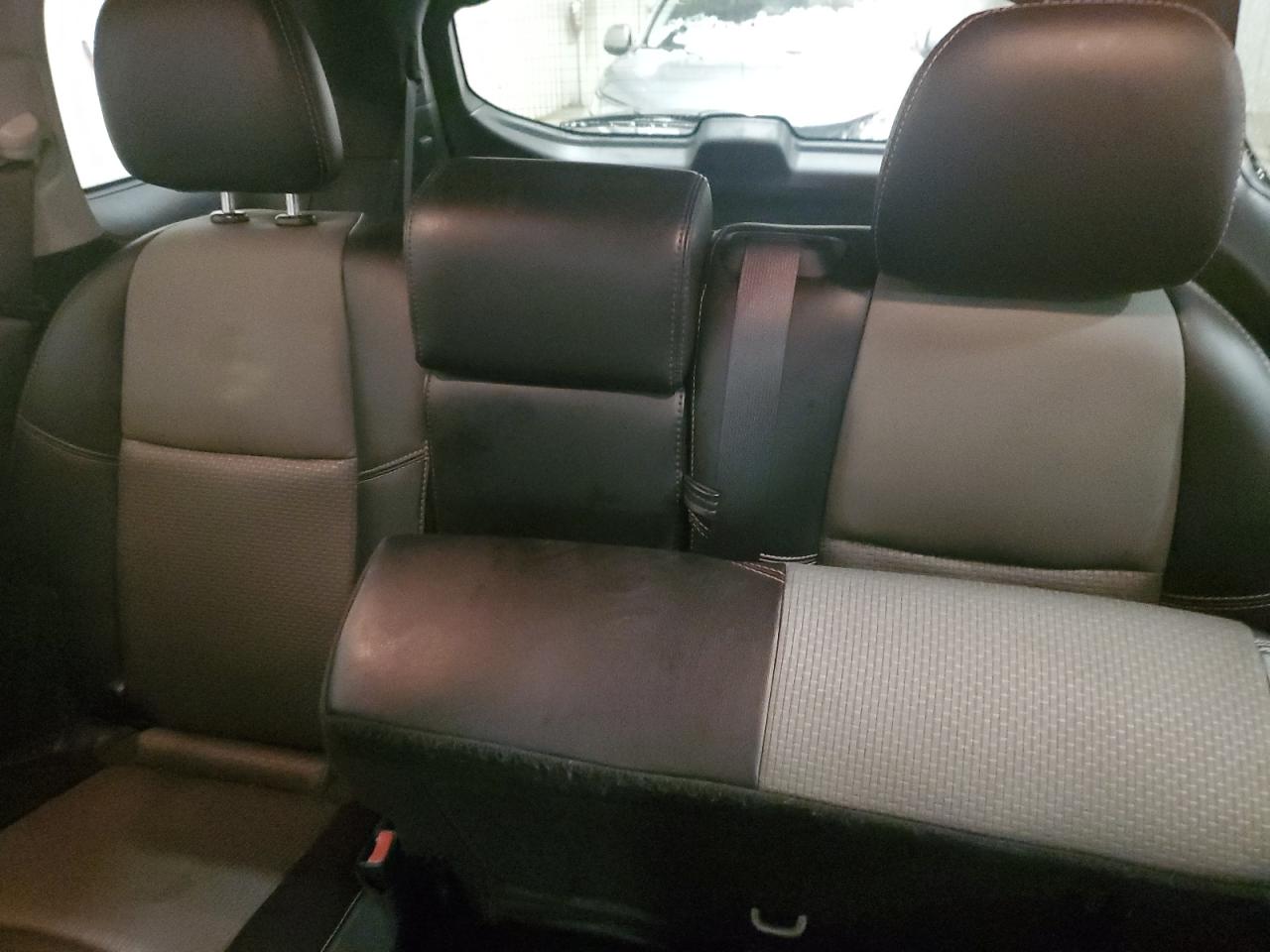 2020 Nissan Pathfinder - Image 10