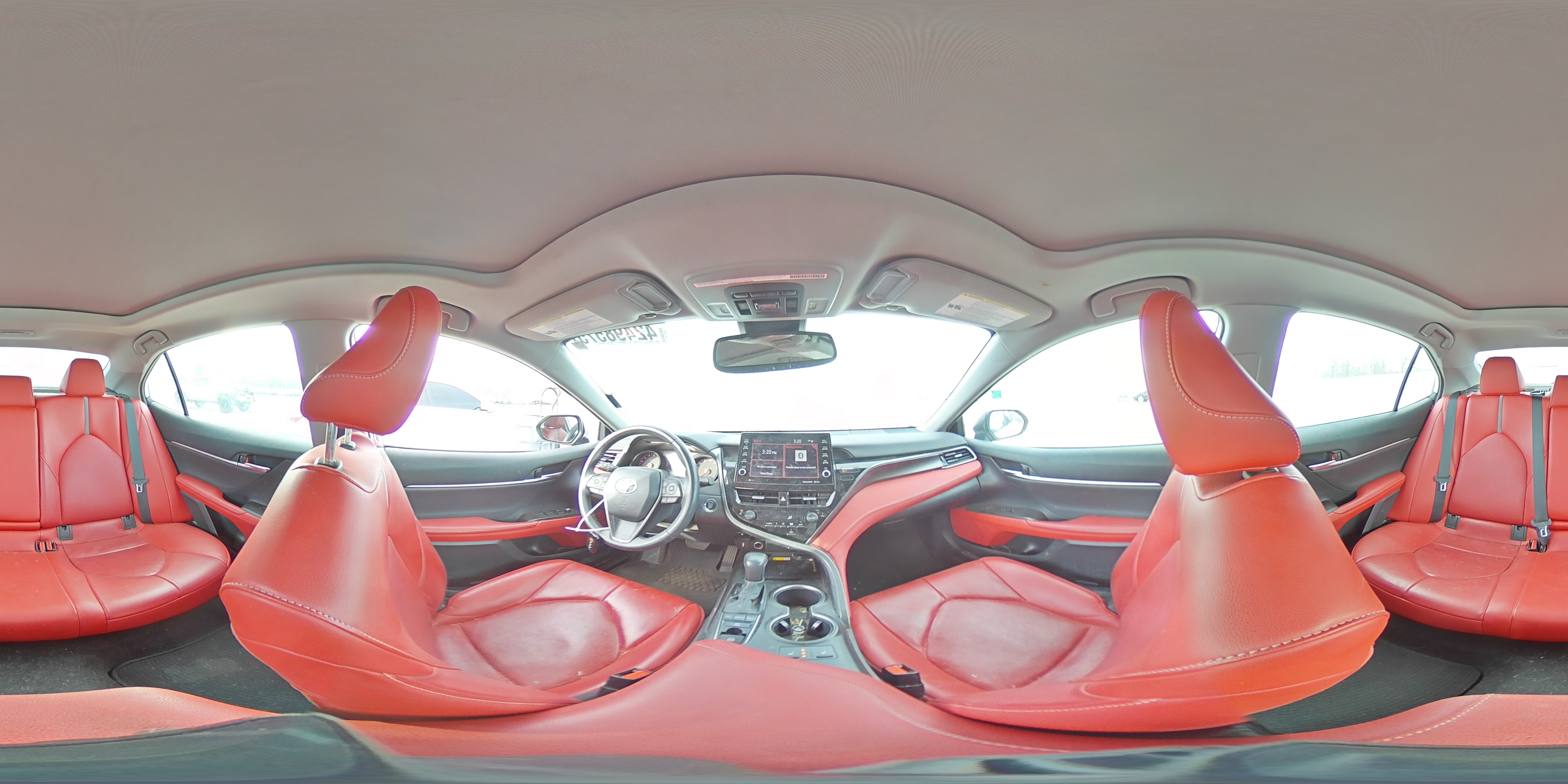 2022 Toyota Camry - Image 13