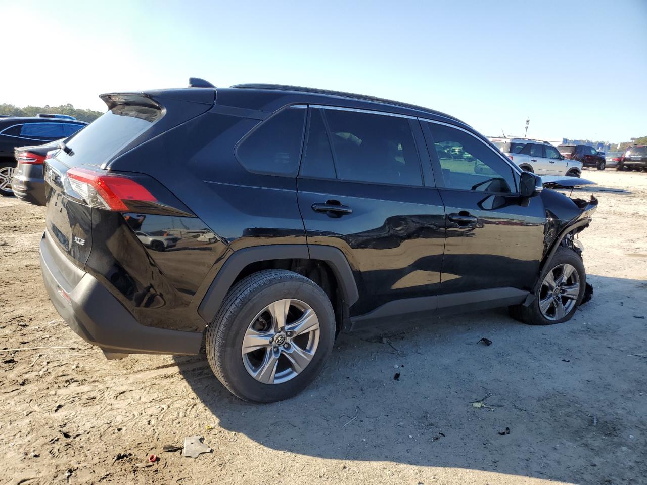 2022 Toyota RAV 4 - Image 3