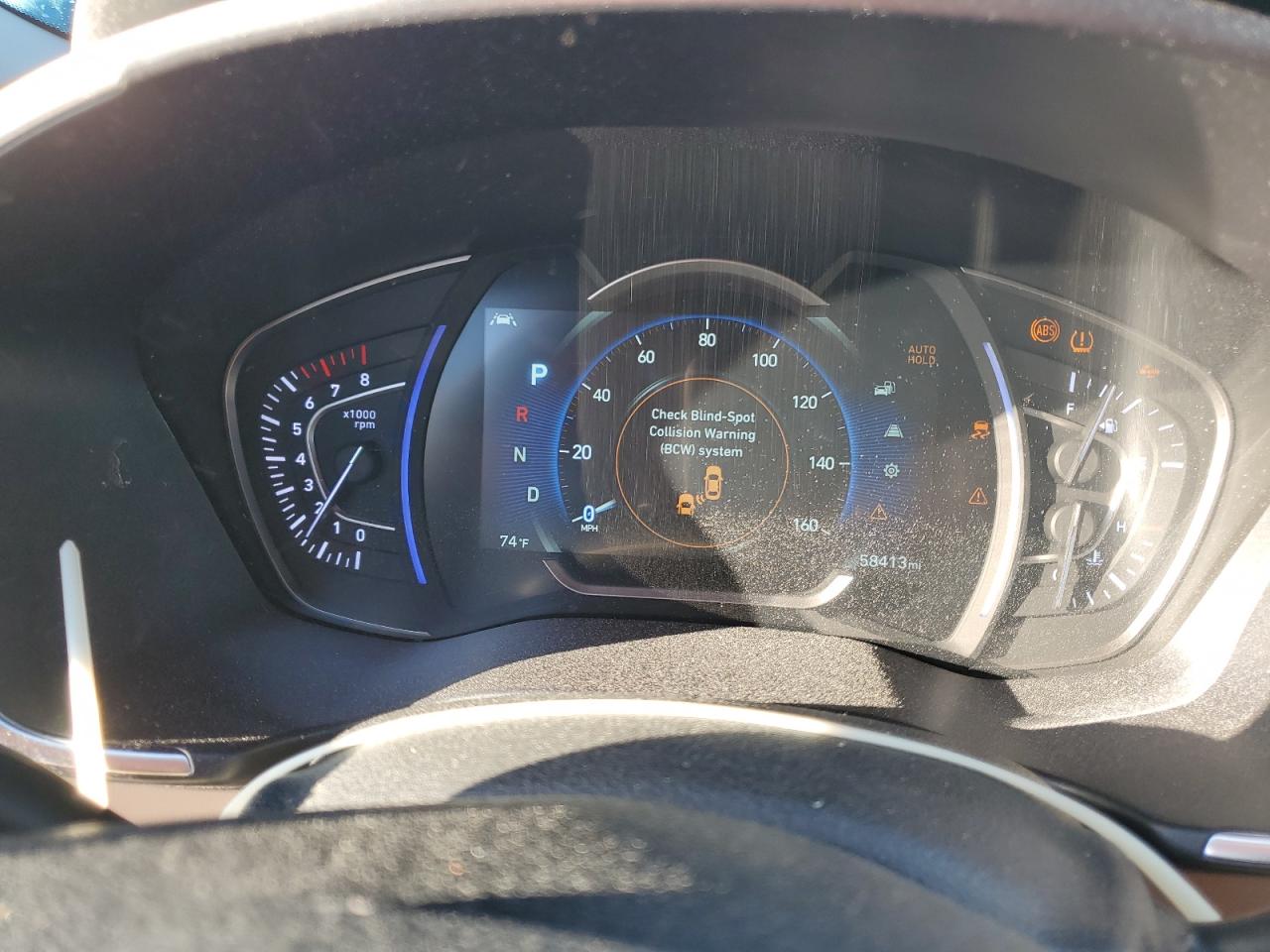 2020 Hyundai Santa Fe - Image 9