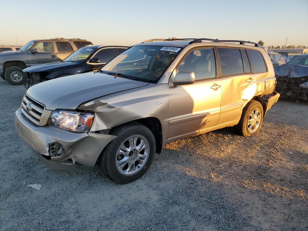 2005 Toyota Highlander - Image 1