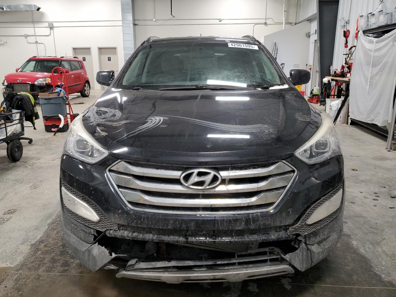 2014 Hyundai Santa Fe - Image 5
