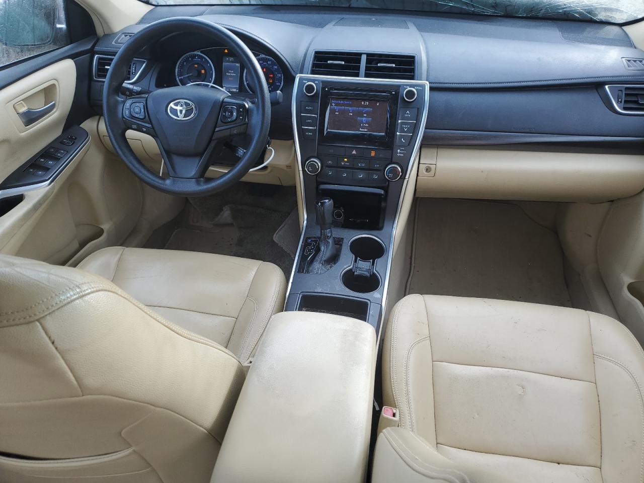 2015 Toyota Camry - Image 8