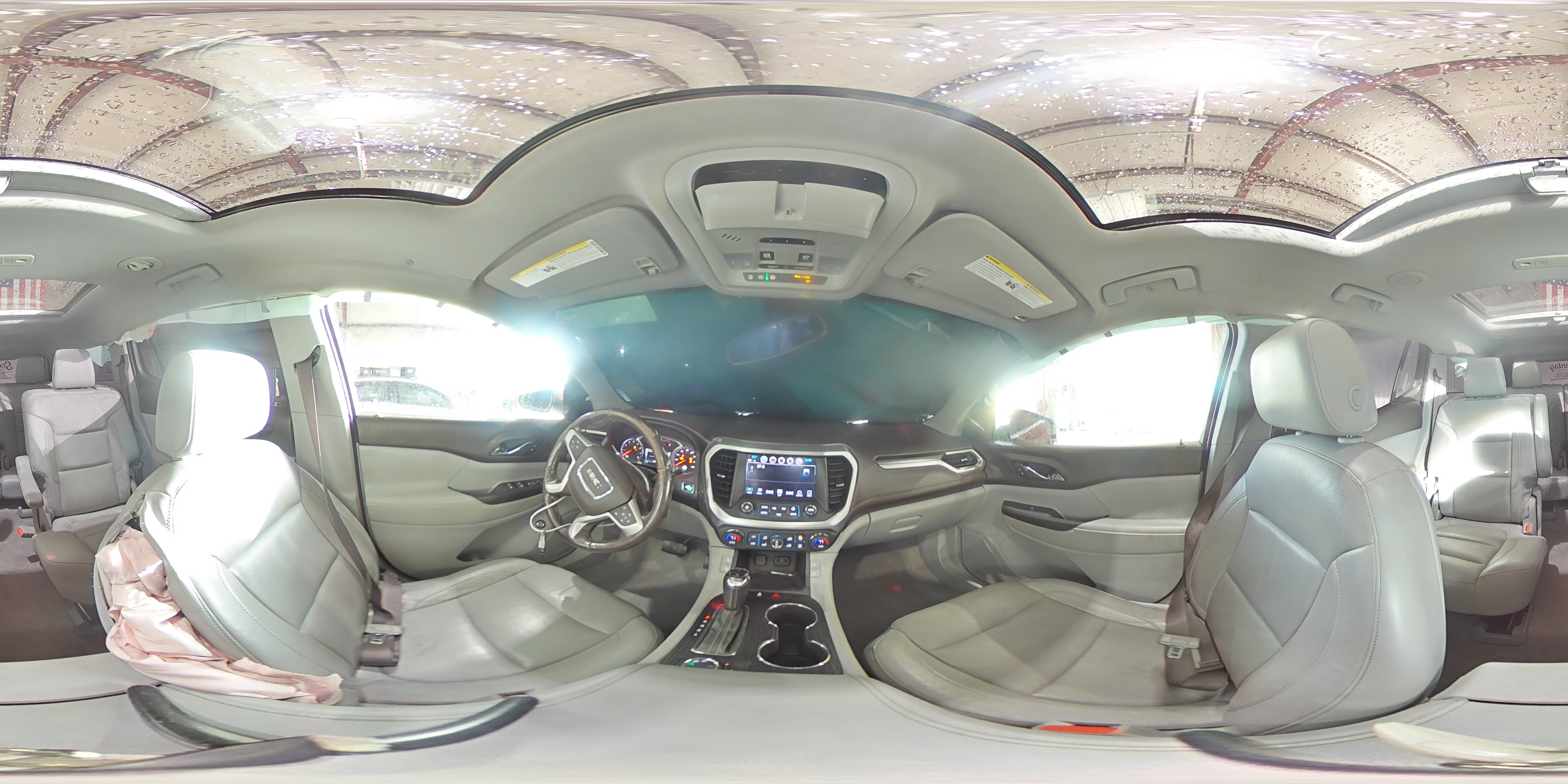 2018 GMC Acadia - Image 14