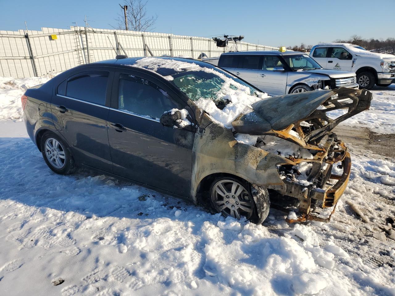2016 Chevrolet Sonic - Image 4