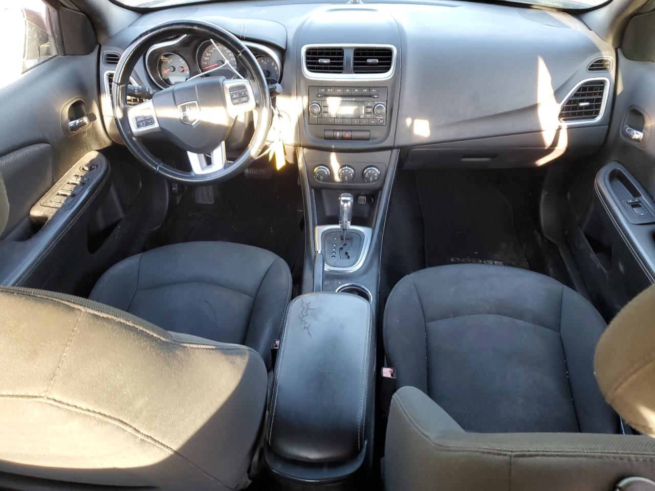 2013 Dodge Avenger - Image 8