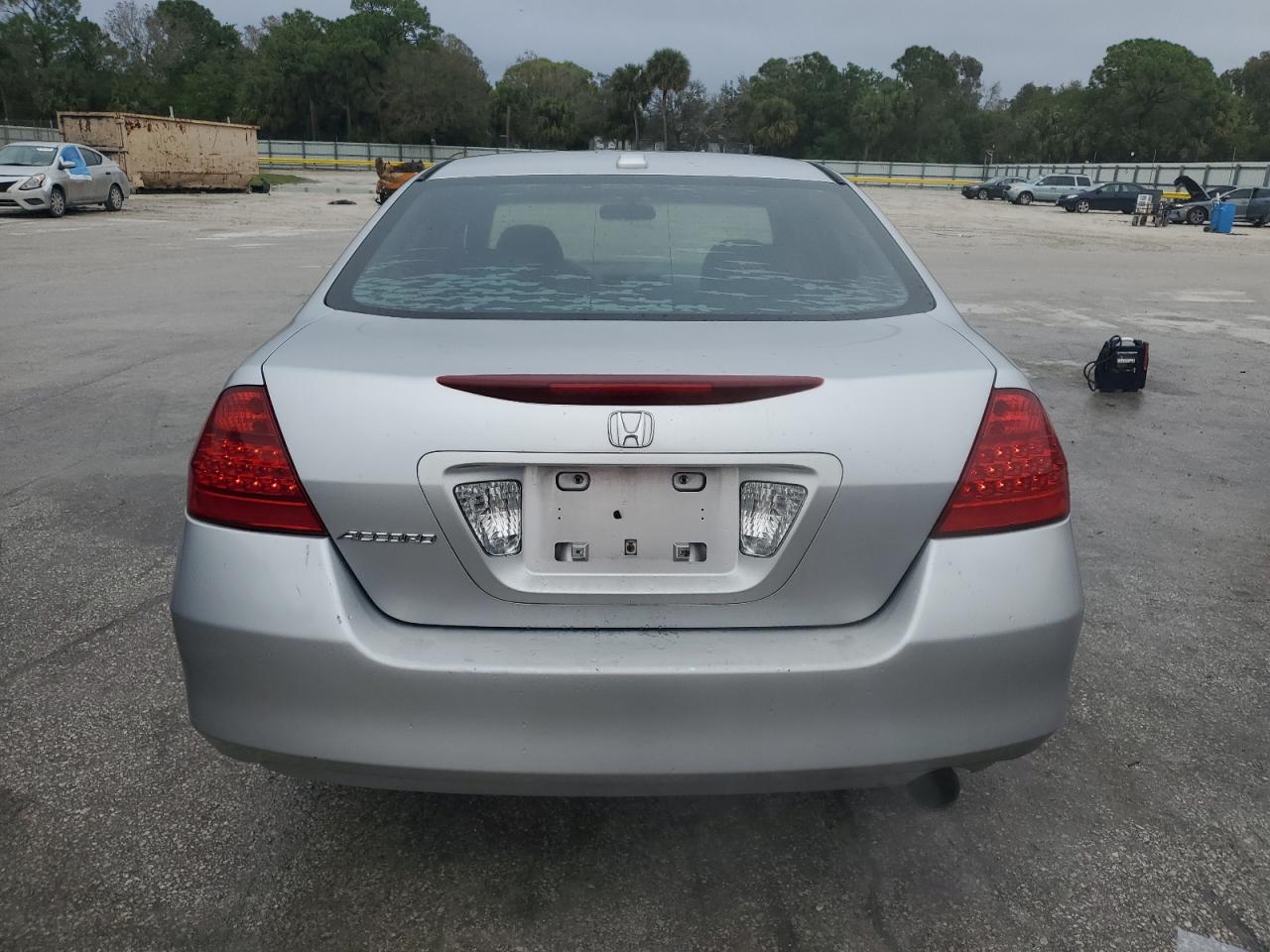 2007 Honda Accord - Image 6