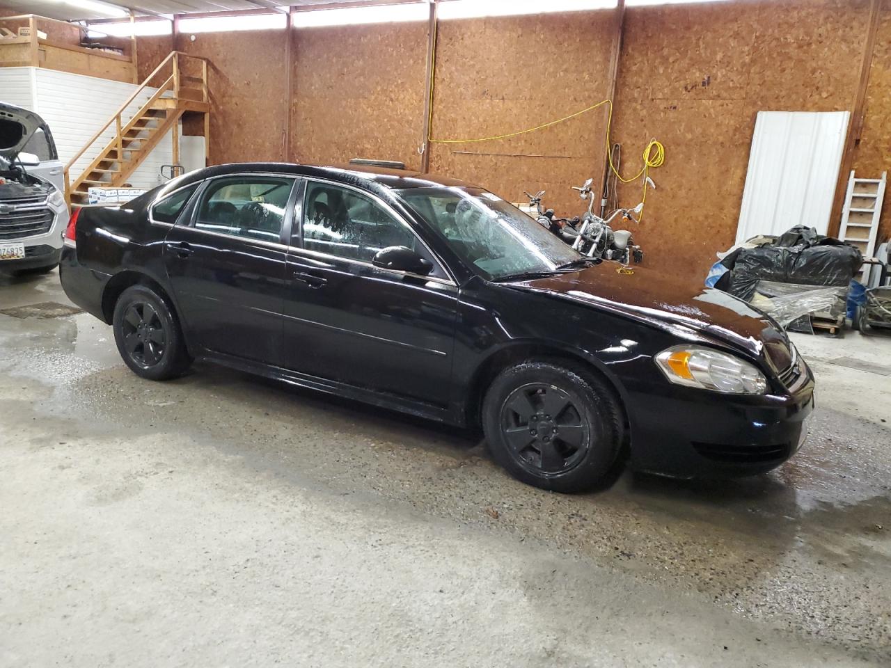 2010 Chevrolet Impala - Image 4