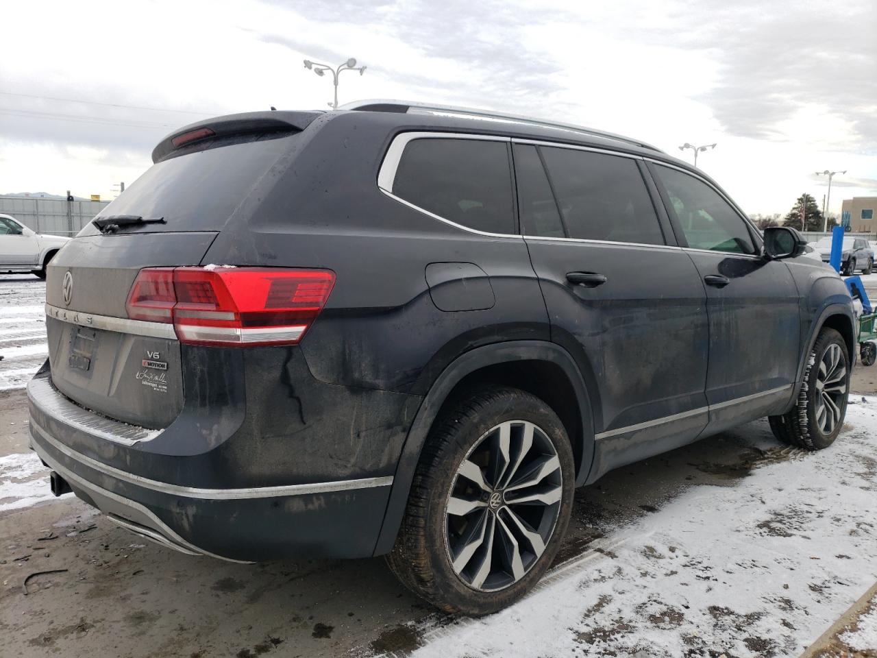 2019 Volkswagen Atlas - Image 3