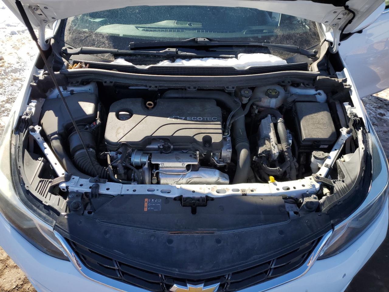 2016 Chevrolet Cruze - Image 11