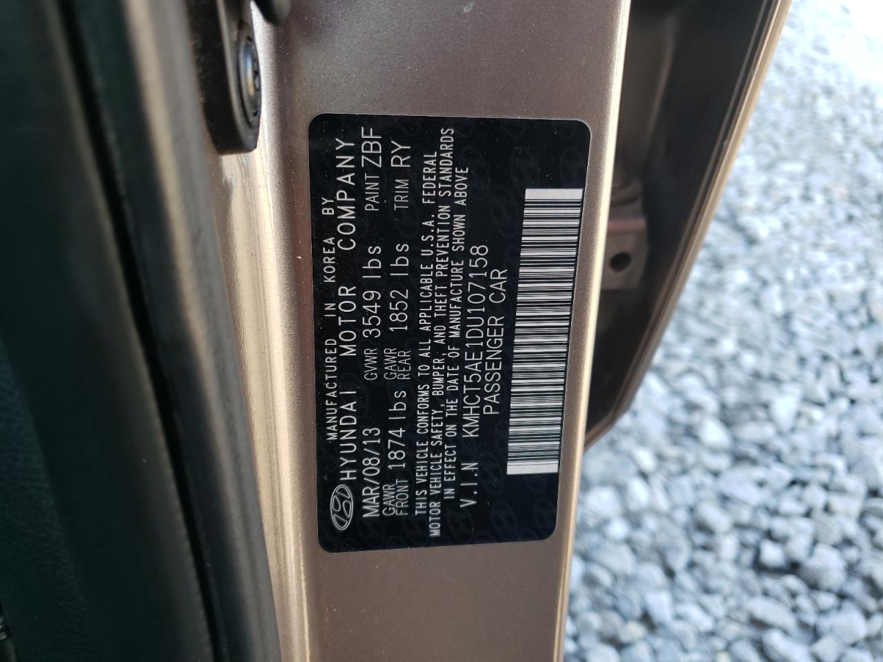 2013 Hyundai Accent - Image 12