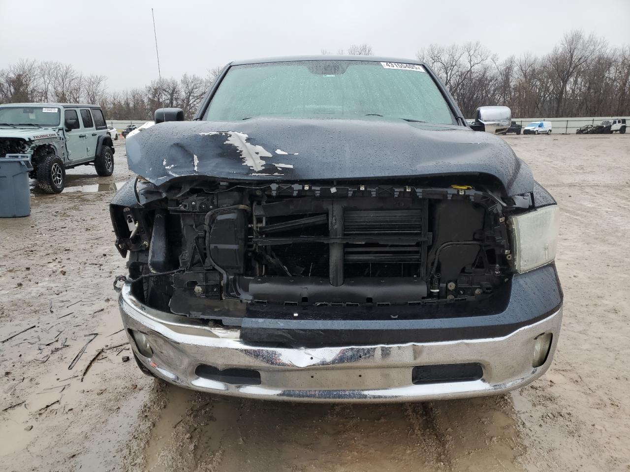 2015 RAM 1500 - Image 5