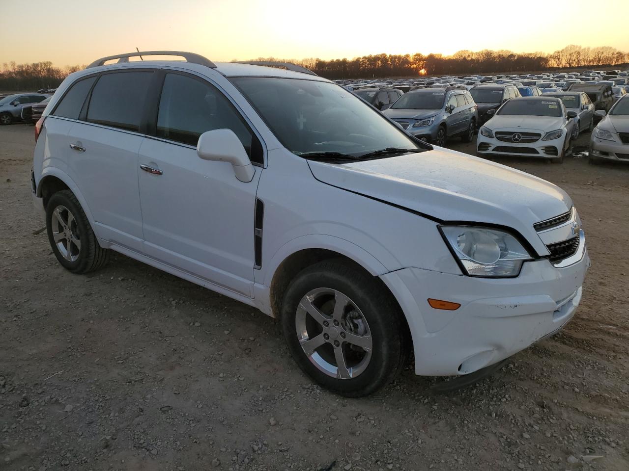 2012 Chevrolet Captiva - Image 4