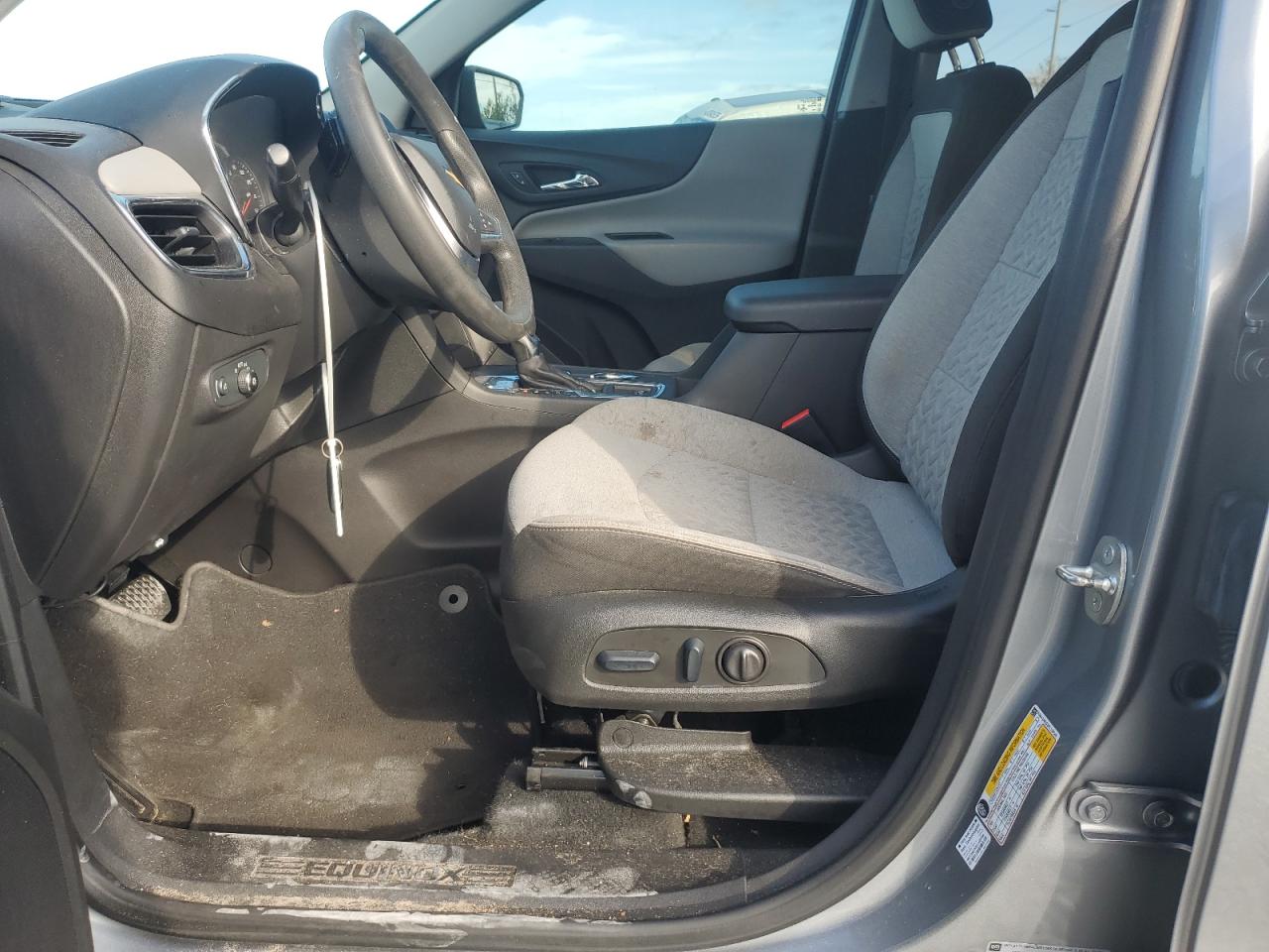 2023 Chevrolet Equinox - Image 7