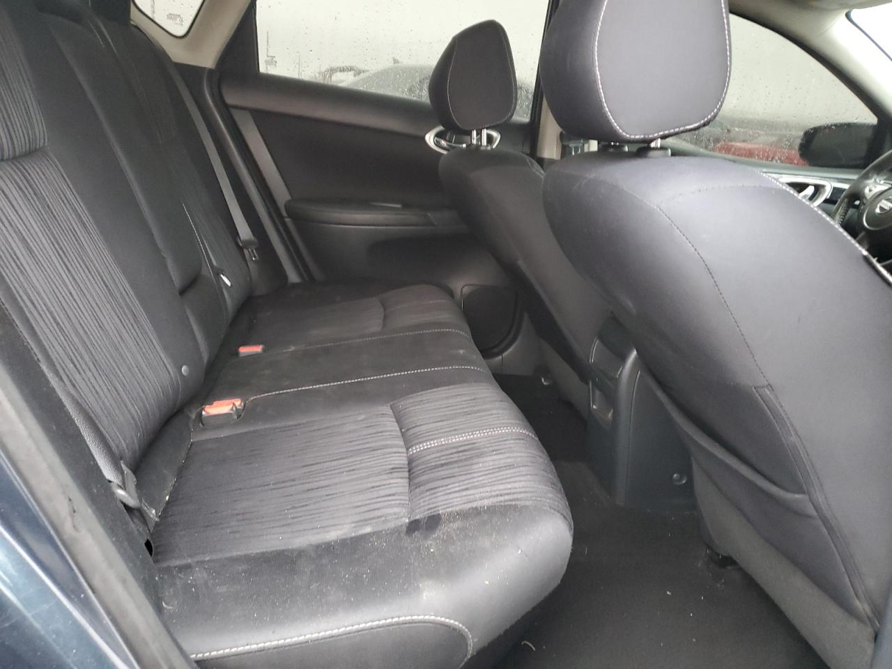 2016 Nissan Sentra - Image 10