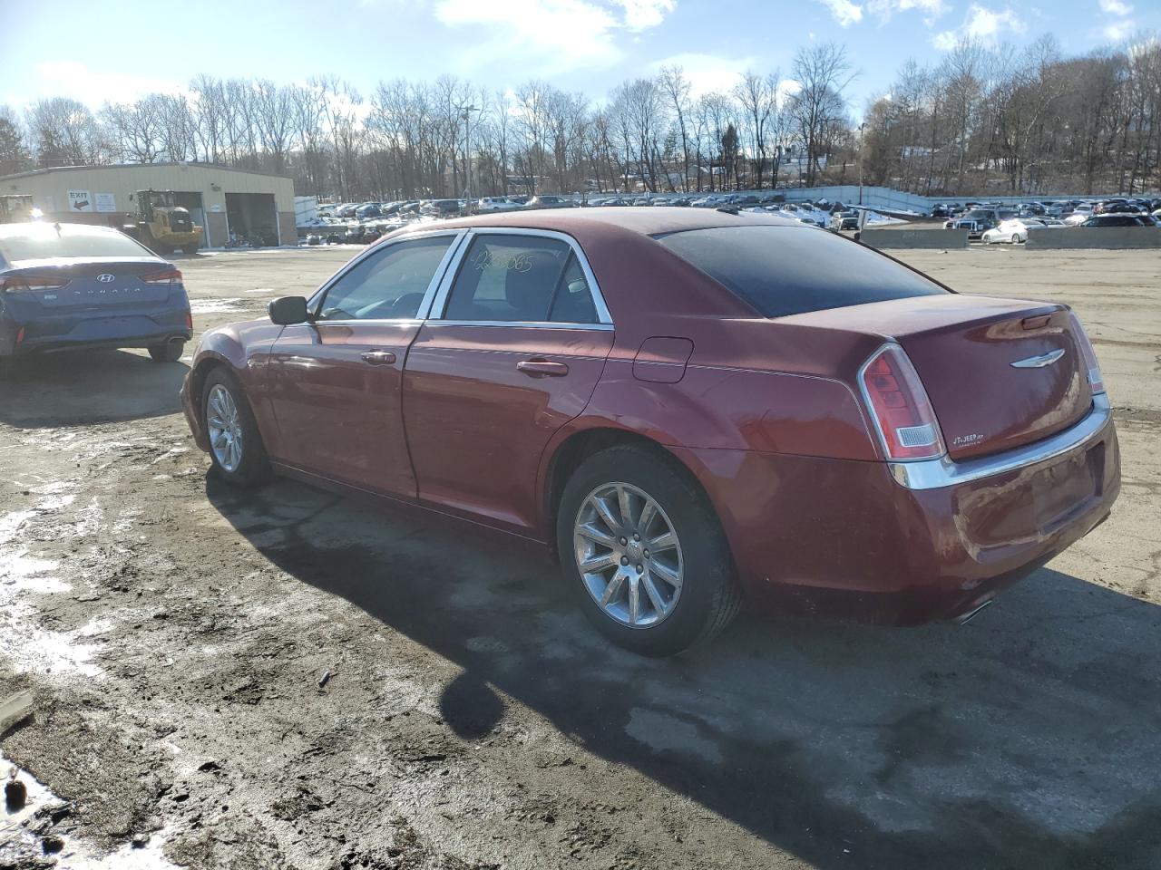 2013 Chrysler 300 - Image 2