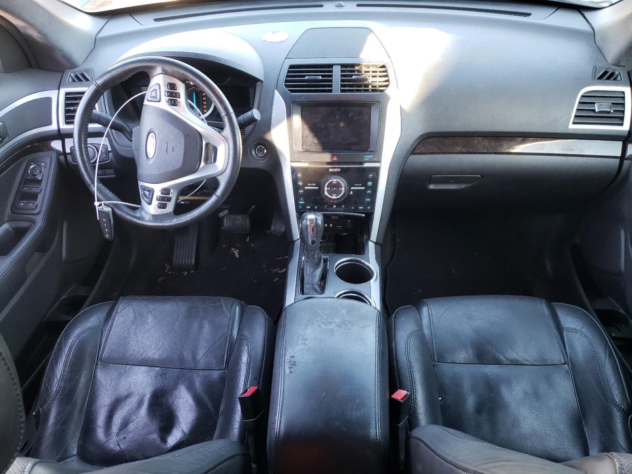 2011 Ford Explorer - Image 8