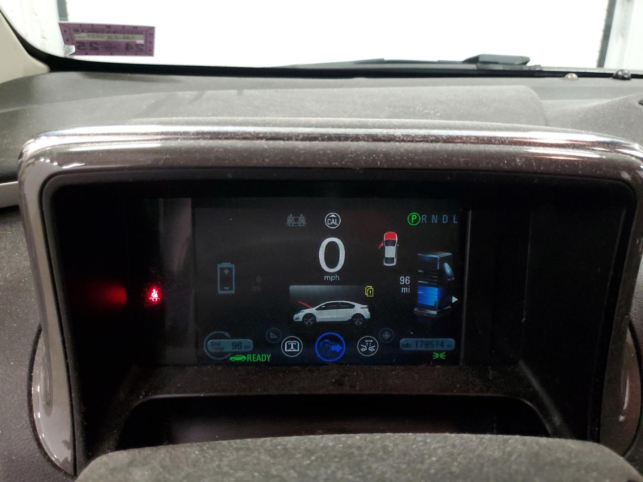 2014 Chevrolet Volt - Image 9