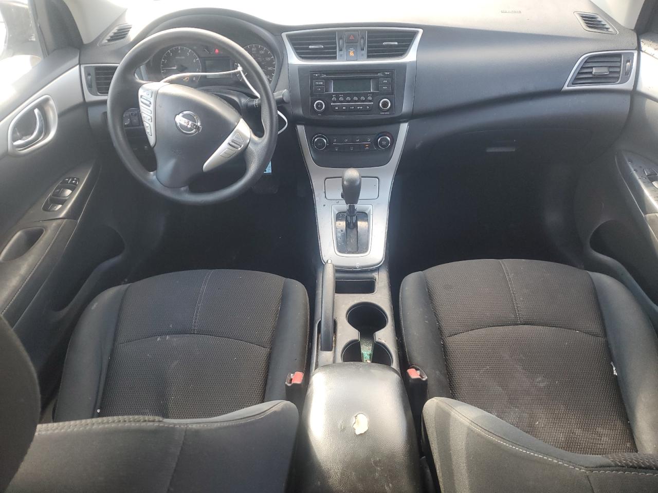2015 Nissan Sentra - Image 8