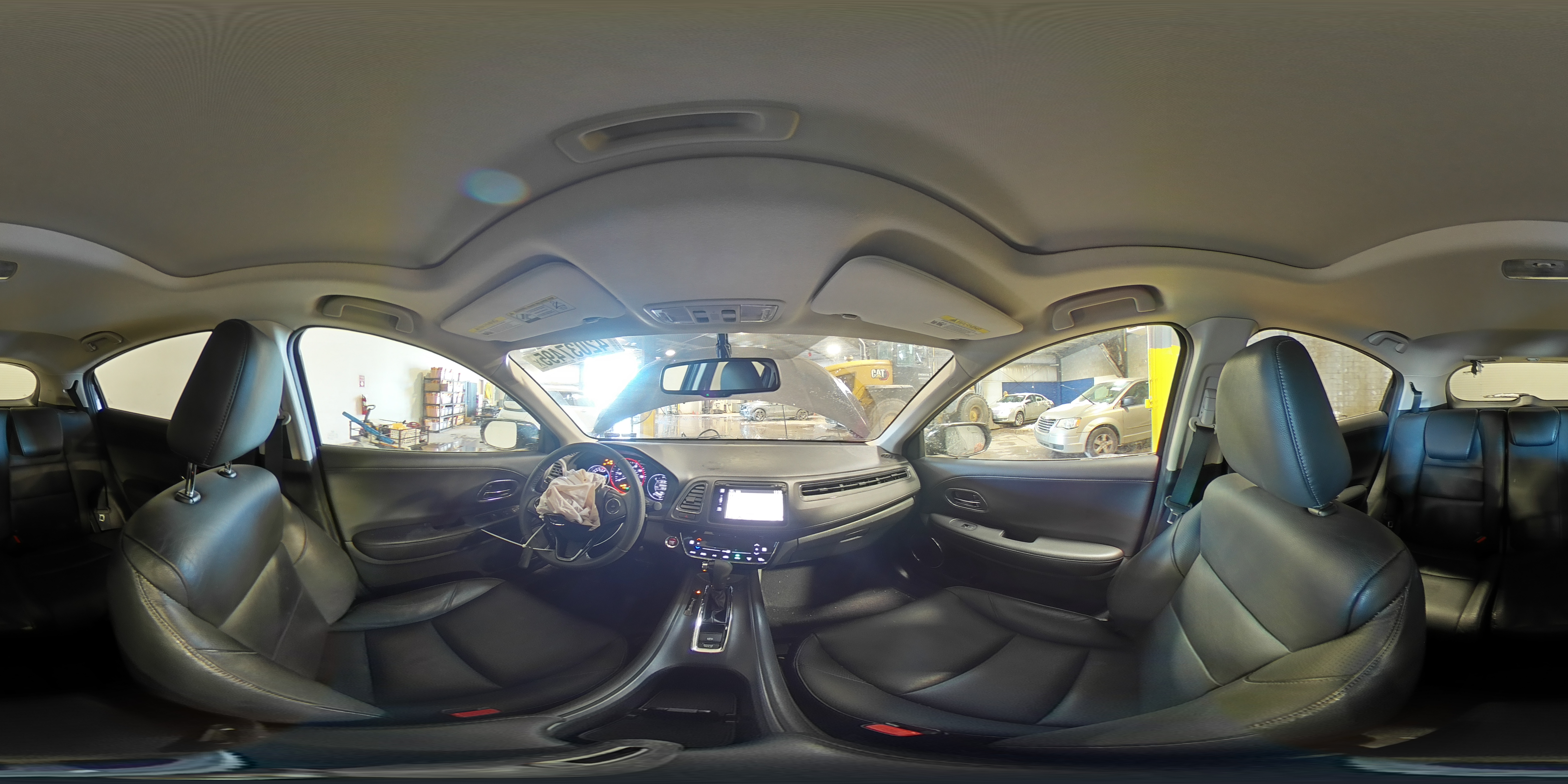 2016 Honda HR-V - Image 14