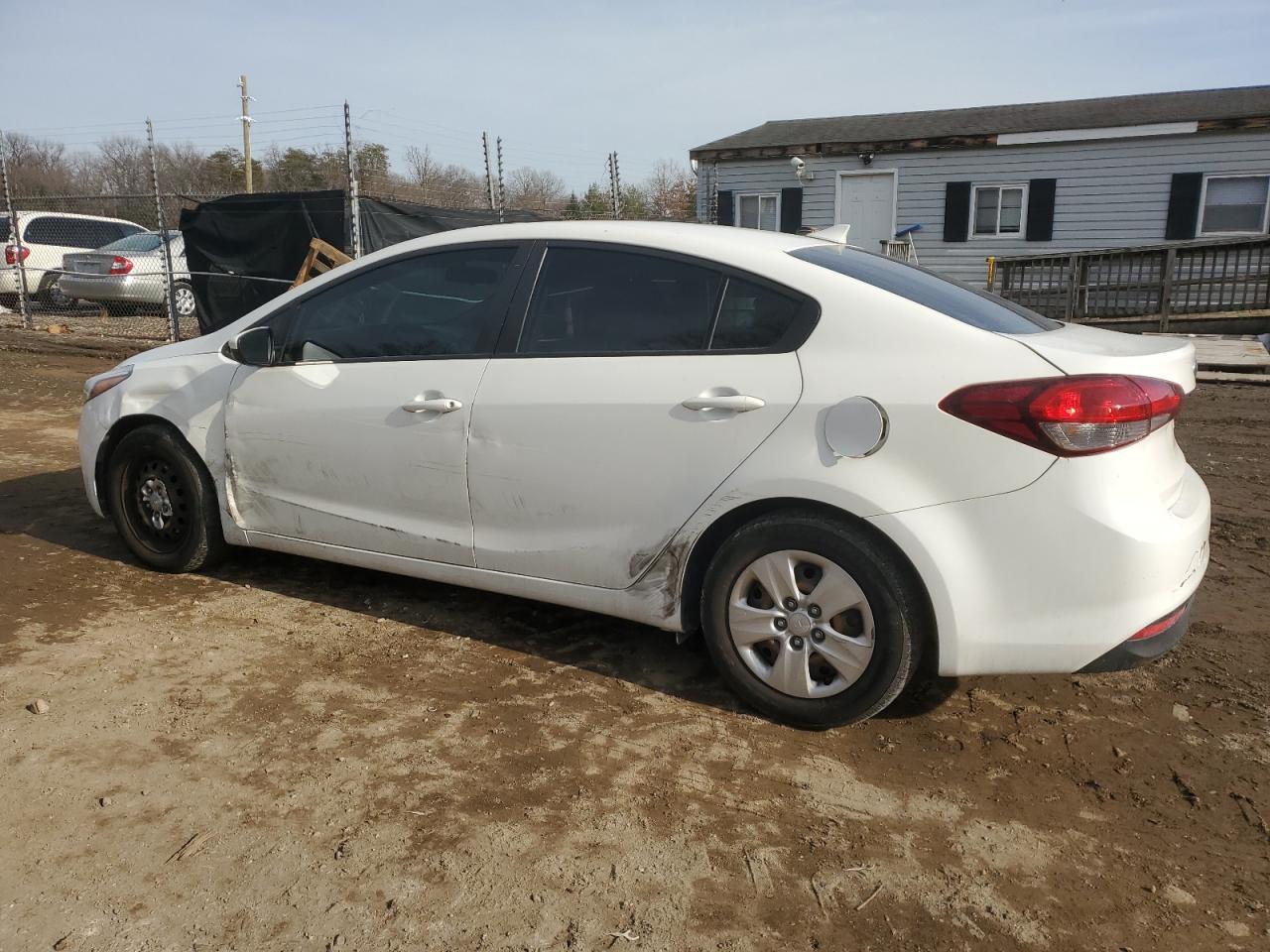 2018 Kia Forte - Image 2