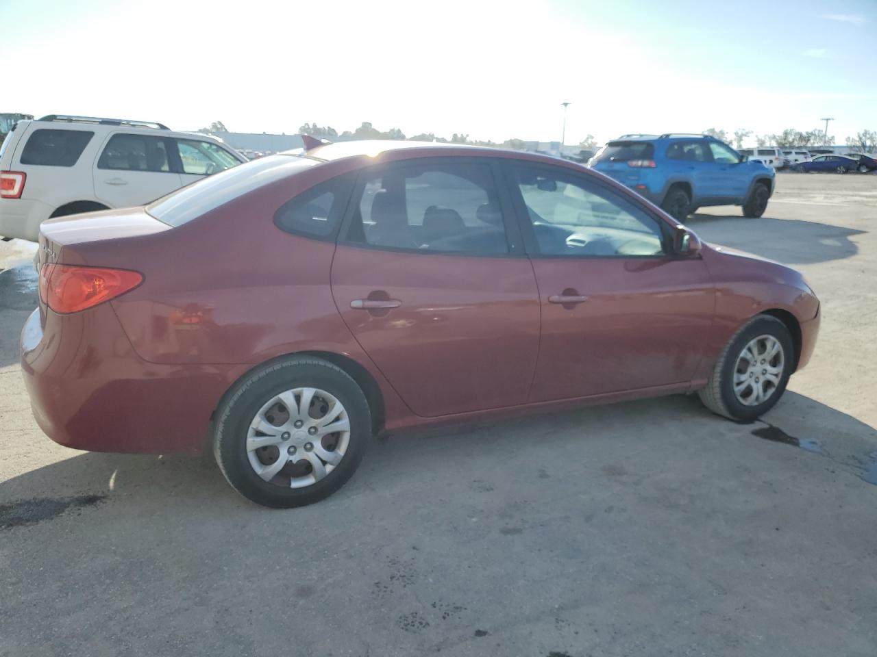 2010 Hyundai Elantra - Image 3