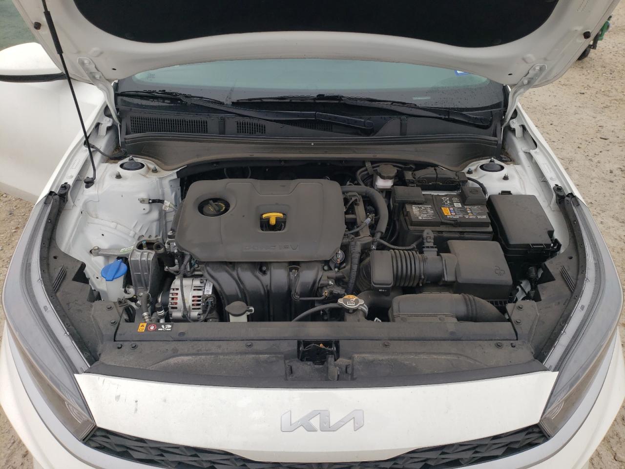 2023 Kia Forte - Image 11