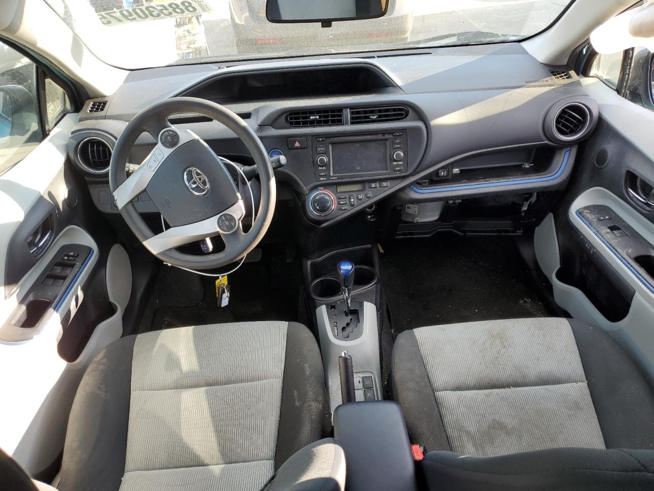 2013 Toyota Prius - Image 8