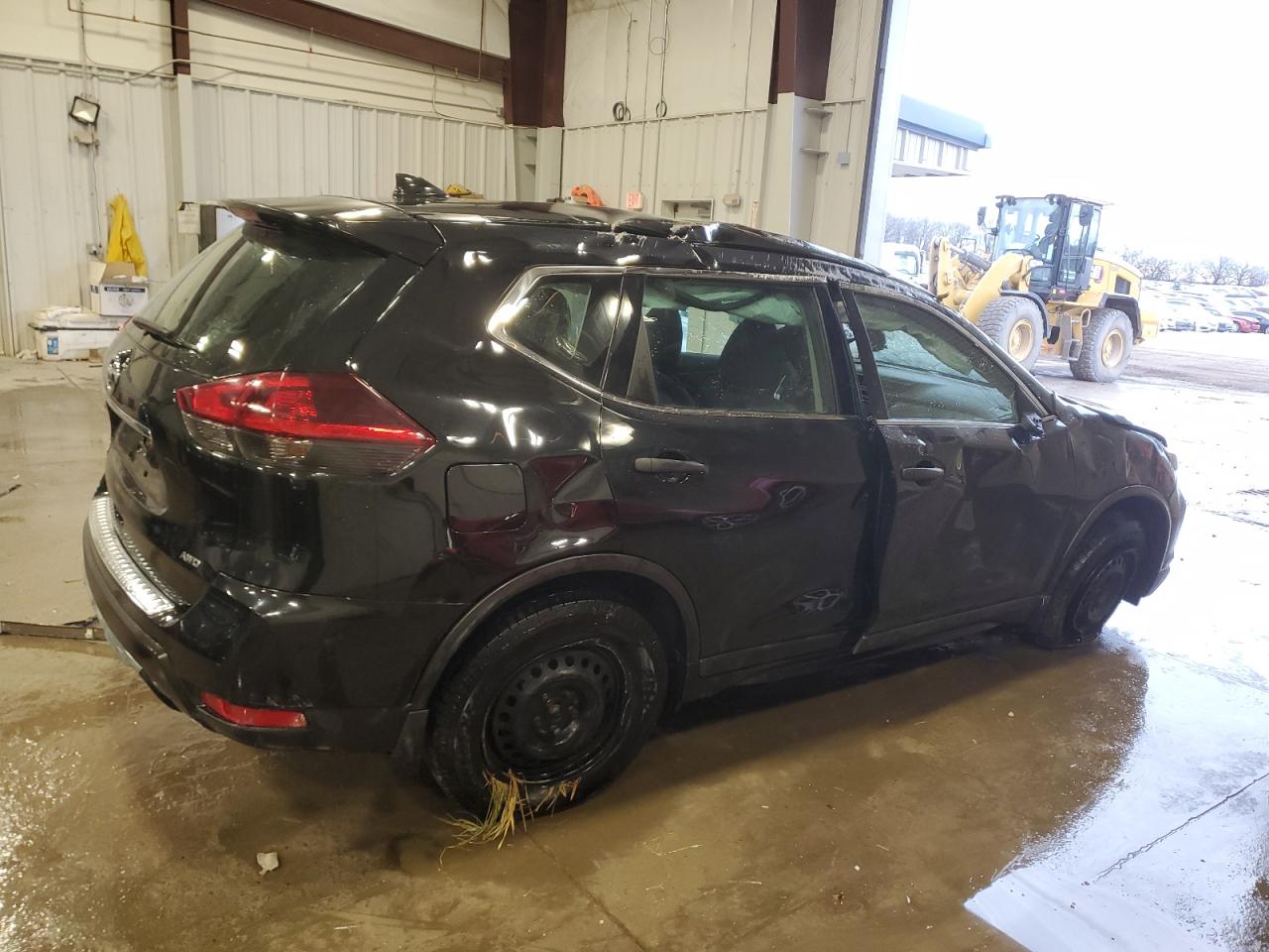 2019 Nissan Rogue - Image 3