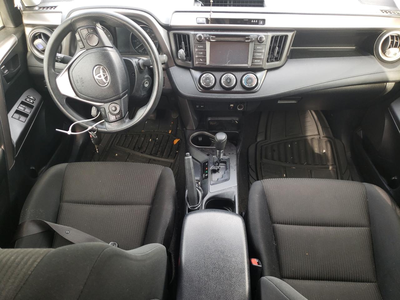 2018 Toyota RAV 4 - Image 8