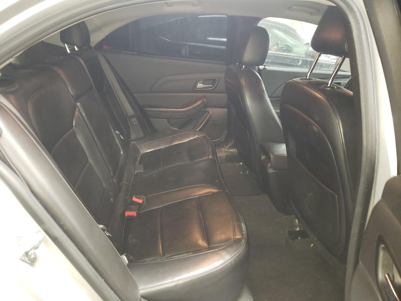 2013 Chevrolet Malibu - Image 10
