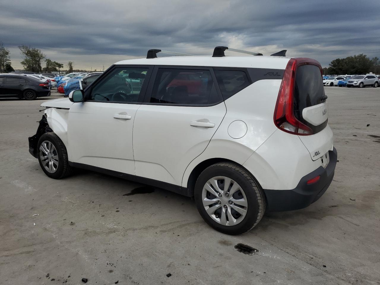 2022 Kia Soul - Image 2