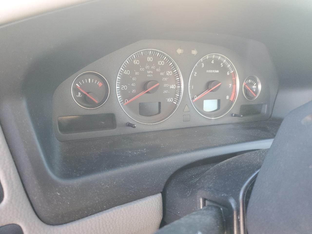 2005 Volvo XC70 - Image 9