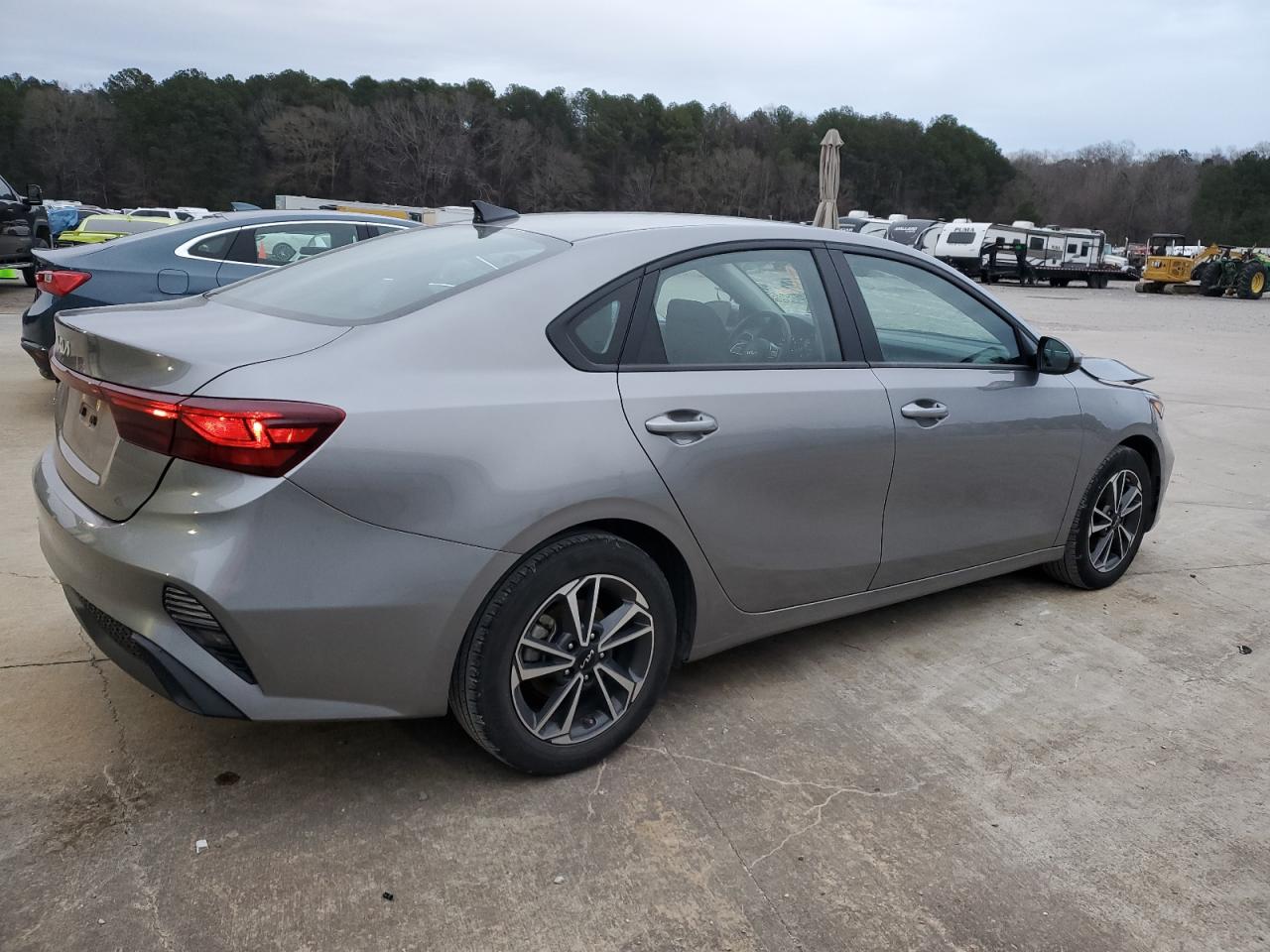 2023 Kia Forte - Image 3