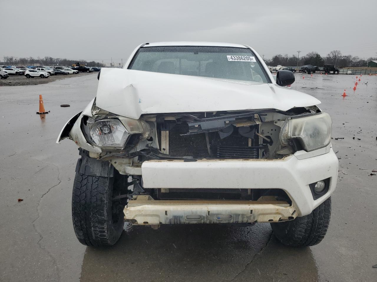 2013 Toyota Tacoma - Image 5